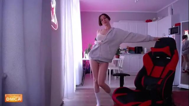 Image 6 of red_foxxx_ Stream on Chaturbate on 2 days ago