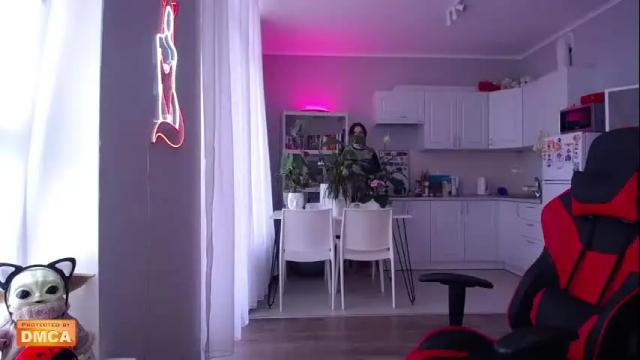Image 2 of red_foxxx_ Stream on Chaturbate on 1 month ago