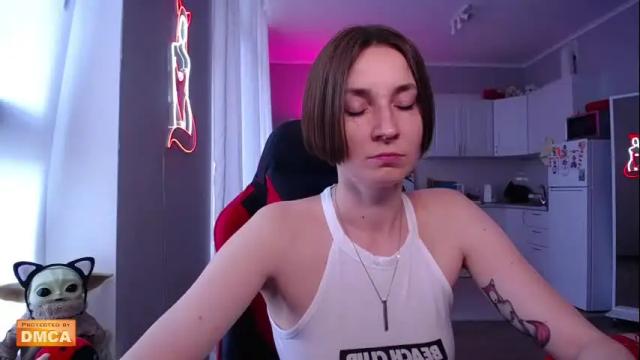 Image 6 of red_foxxx_ Stream on Chaturbate on 1 month ago