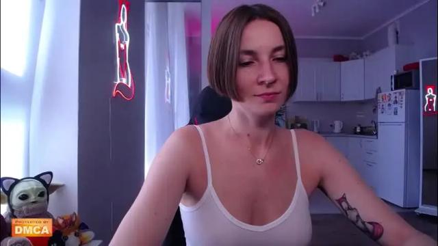 Image 3 of red_foxxx_ Stream on Chaturbate on 2 months ago