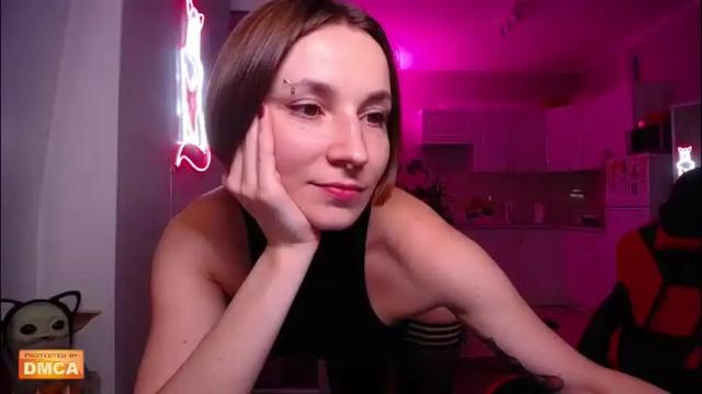 Image 8 of red_foxxx_ Stream on Chaturbate on 2 months ago