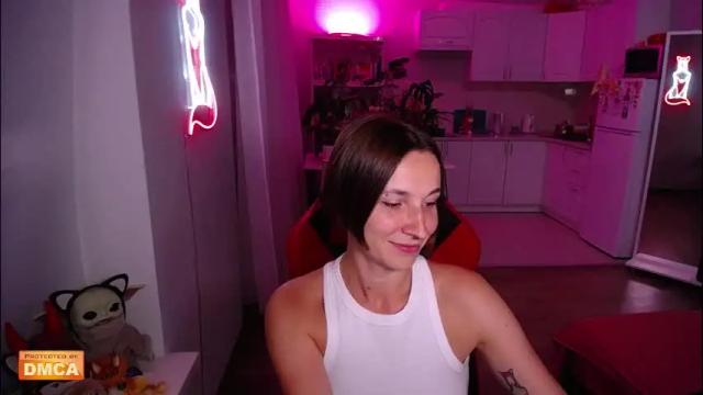 Thumbnail 3, red_foxxx_'s Stream at Chaturbate, 1 month ago
