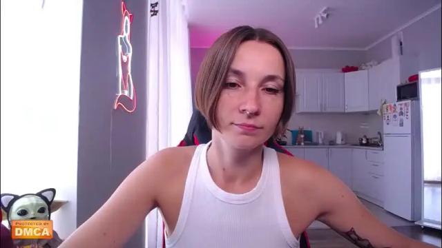 Thumbnail 1, red_foxxx_'s Stream at Chaturbate, 1 month ago