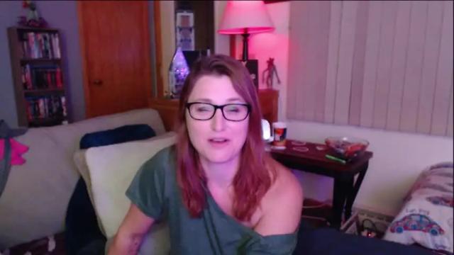 Image 2 of red_ivyxxx Stream on Chaturbate on 20 months ago