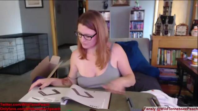 Image 10 of red_ivyxxx Stream on Chaturbate on 20 months ago
