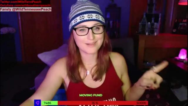 Image 12 of red_ivyxxx Stream on Chaturbate on 19 months ago