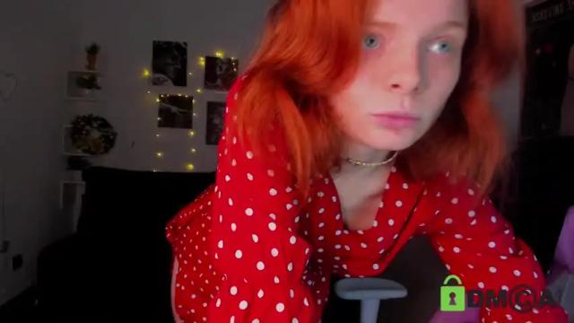 Image 12 of red_lisa Stream on Chaturbate on 16 months ago