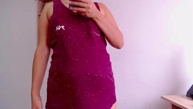 Image 7 of red_lola_uwu Stream on Chaturbate on 19 months ago