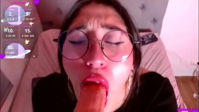 Image 10 of red_moonn Stream on Chaturbate on 1 month ago