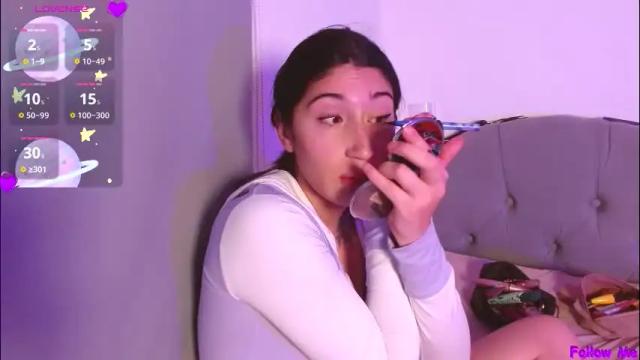 Image 11 of red_moonn Stream on Chaturbate on 1 month ago