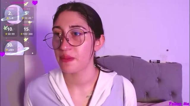 Image 6 of red_moonn Stream on Chaturbate on 1 month ago