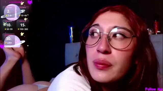 Image 4 of red_moonn Stream on Chaturbate on 12 days ago