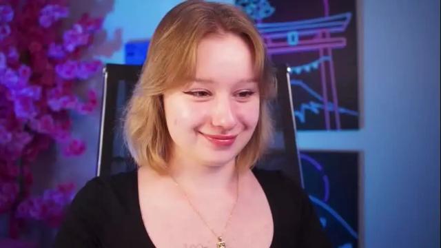 Image 4 of red_queeen Stream on Chaturbate on 4 months ago