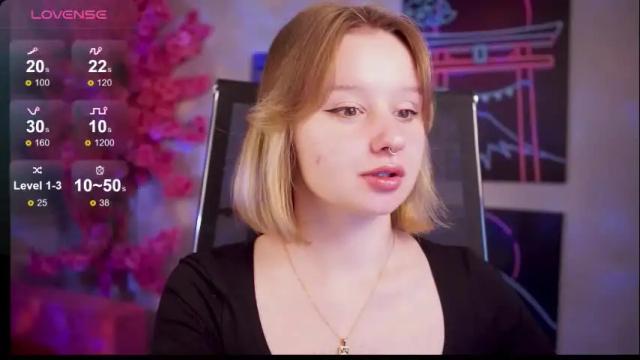 Image 7 of red_queeen Stream on Chaturbate on 4 months ago