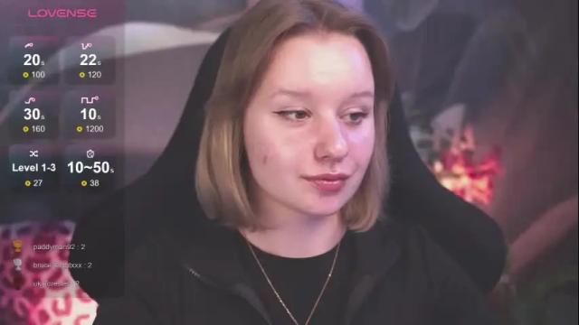 Thumbnail 2, red_queeen's Stream at Chaturbate, 4 months ago