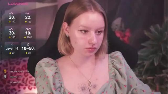 Thumbnail 2, red_queeen's Stream at Chaturbate, 3 months ago