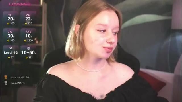 Thumbnail 3, red_queeen's Stream at Chaturbate, 2 months ago