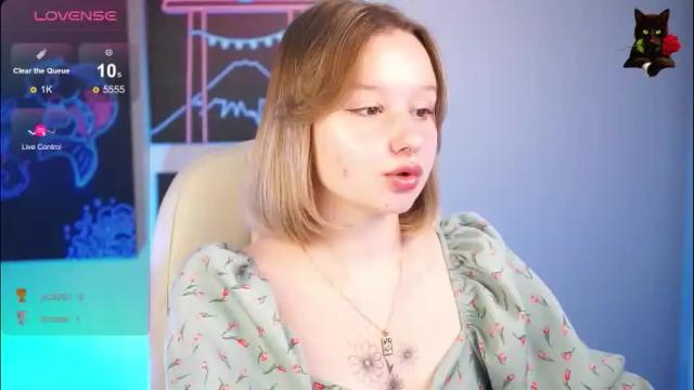 Image 3 of red_queeen Stream on Chaturbate on 2 months ago