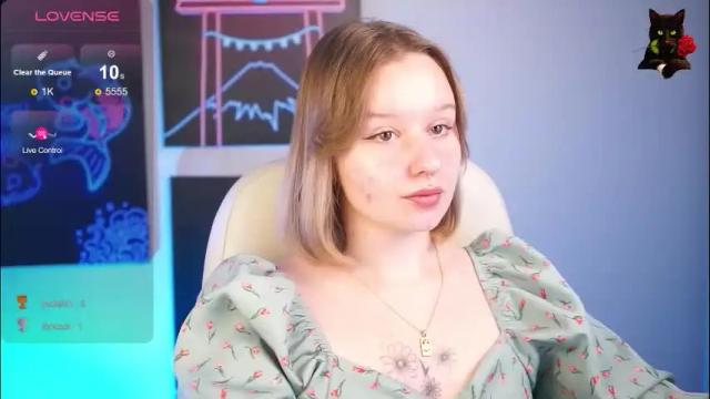 Image 8 of red_queeen Stream on Chaturbate on 2 months ago