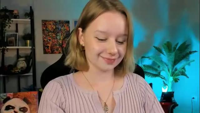 Thumbnail 2, red_queeen's Stream at Chaturbate, 1 month ago