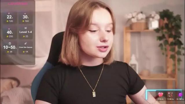 Image 3 of red_queeen Stream on Chaturbate on 1 month ago