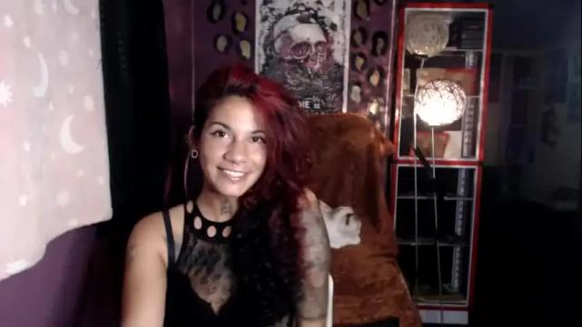 Image 4 of red_savage_ Stream on Chaturbate on 22 months ago