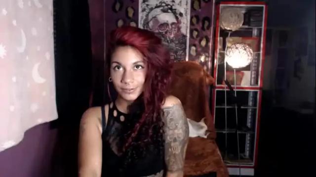 Image 7 of red_savage_ Stream on Chaturbate on 22 months ago
