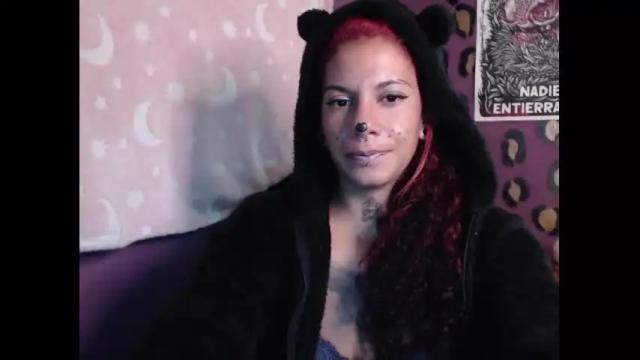 Image 8 of red_savage_ Stream on Chaturbate on 21 months ago