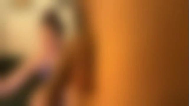 Image 3 of redfloweer Stream on Chaturbate on 2 months ago