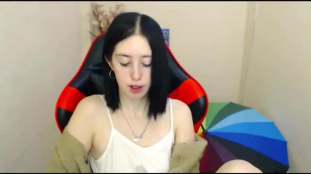 Image 6 of redhead_pretty Stream on Chaturbate on 17 months ago