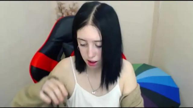 Image 7 of redhead_pretty Stream on Chaturbate on 17 months ago