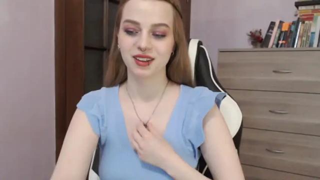 Image 7 of redhead_rabbit Stream on Chaturbate on 13 months ago