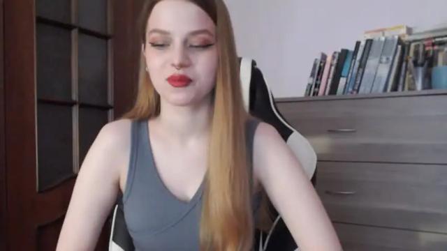 Image 4 of redhead_rabbit Stream on Chaturbate on 11 months ago