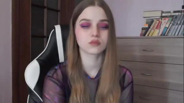 Image 10 of redhead_rabbit Stream on Chaturbate on 2 months ago
