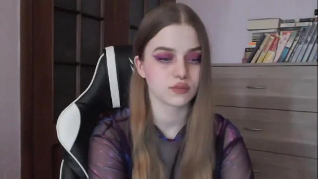 Image 12 of redhead_rabbit Stream on Chaturbate on 2 months ago