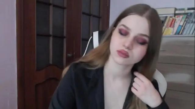Image 8 of redhead_rabbit Stream on Chaturbate on 2 months ago