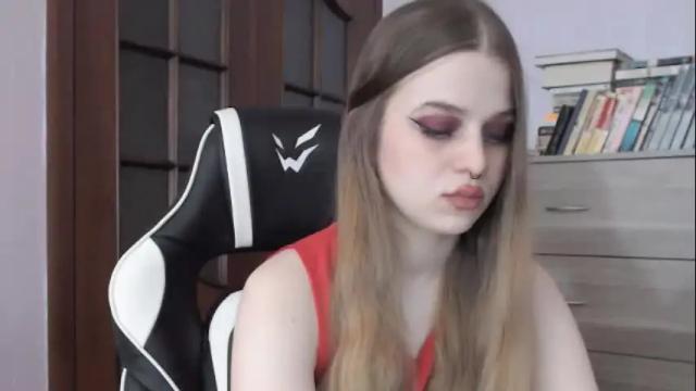 Image 10 of redhead_rabbit Stream on Chaturbate on 2 months ago