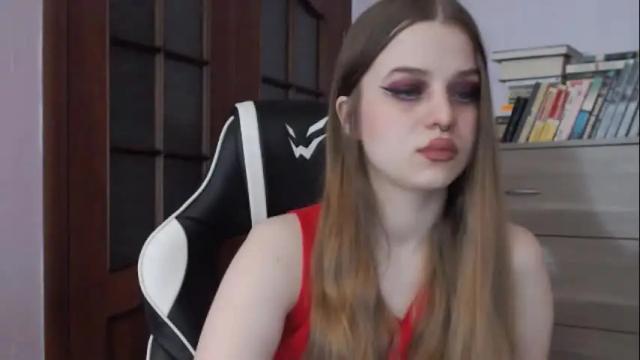Image 6 of redhead_rabbit Stream on Chaturbate on 2 months ago