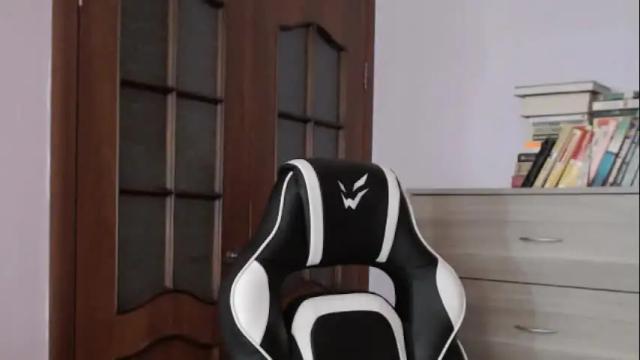Image 12 of redhead_rabbit Stream on Chaturbate on 2 months ago