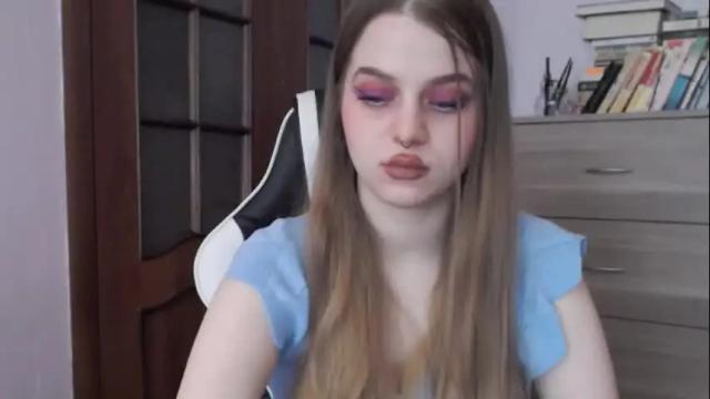 Image 8 of redhead_rabbit Stream on Chaturbate on 1 month ago