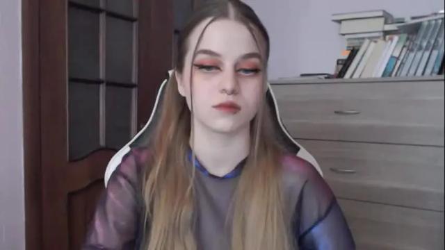 Image 10 of redhead_rabbit Stream on Chaturbate on 1 month ago