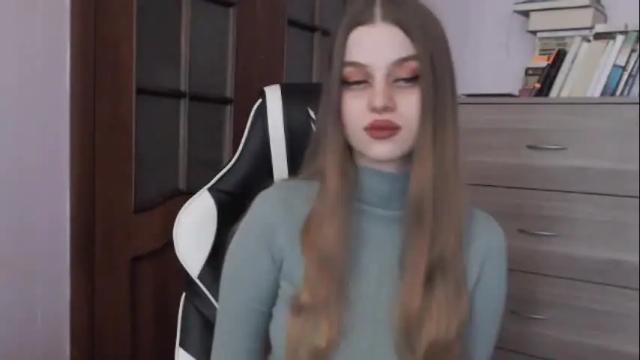 Image 10 of redhead_rabbit Stream on Chaturbate on 27 days ago