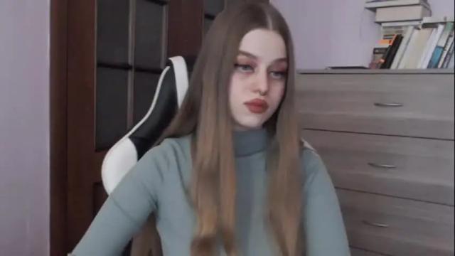 Image 12 of redhead_rabbit Stream on Chaturbate on 27 days ago