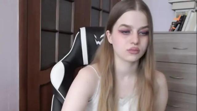 Thumbnail 1, redhead_rabbit's Stream at Chaturbate, 20 days ago