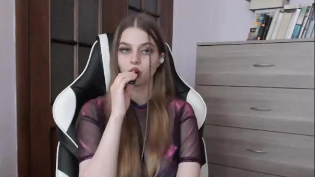 Image 8 of redhead_rabbit Stream on Chaturbate on 6 days ago