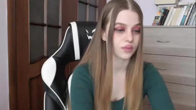 Thumbnail 1, redhead_rabbit's Stream at Chaturbate, 2 days ago