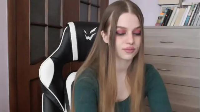 Image 6 of redhead_rabbit Stream on Chaturbate on 2 days ago