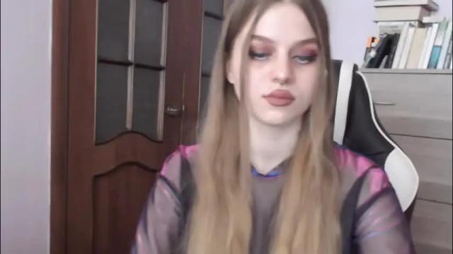 Image 7 of redhead_rabbit Stream on Chaturbate on 2 months ago