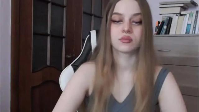 Thumbnail 1, redhead_rabbit's Stream at Chaturbate, 1 month ago