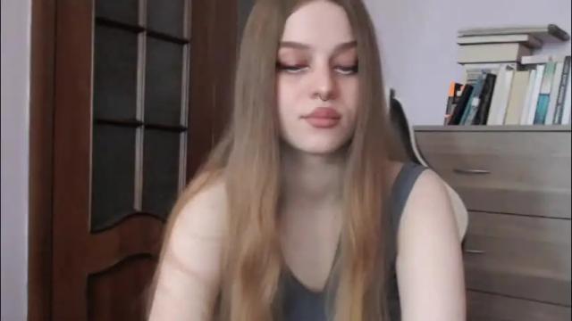 Thumbnail 3, redhead_rabbit's Stream at Chaturbate, 1 month ago